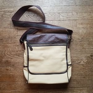 Barnes And Noble Canvas Messenger Bag